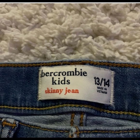 Kids Jeans .. size 13/14 - Picture 2 of 2